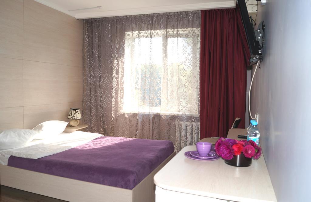 Sverdlovsk Hotel Dnipro Habitación foto